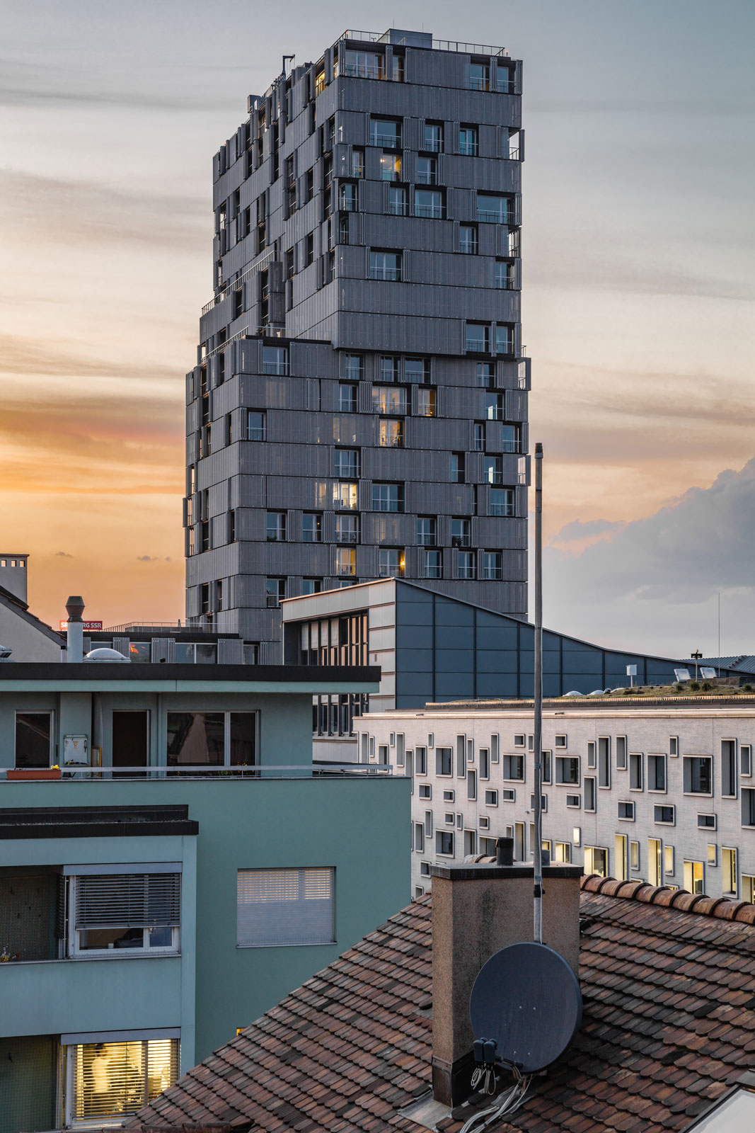 Herzog & de Meuron complete mixed-use tower in Basel - Åvontuura