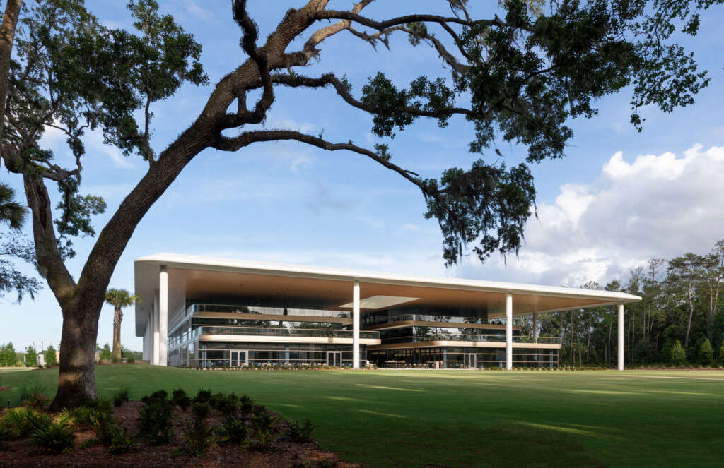 Foster + Partners complete PGA Tour Headquarters in Florida Åvontuura