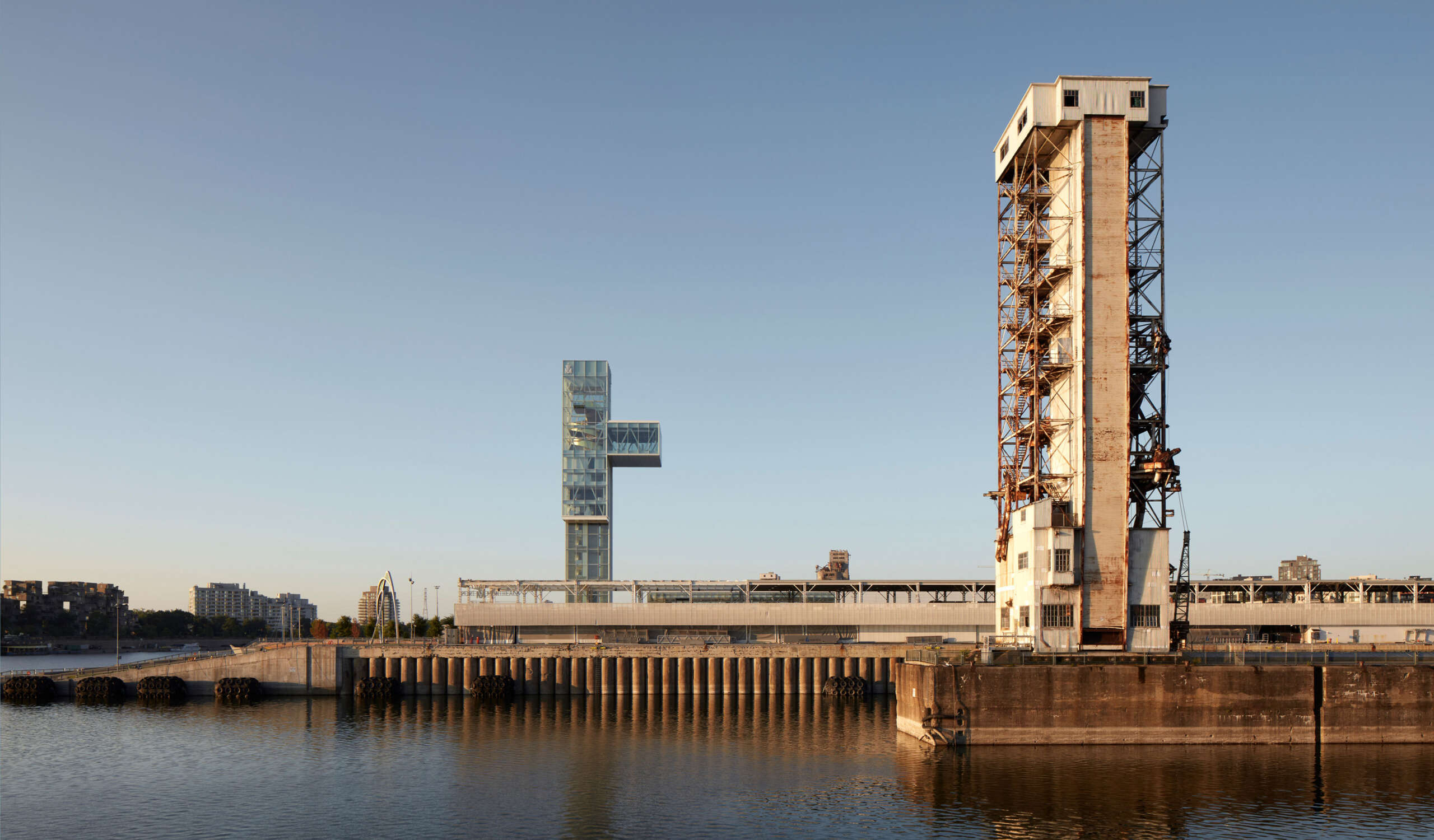 Crest Apartments by Michael Maltzan Architecture | ÅVONTUURA